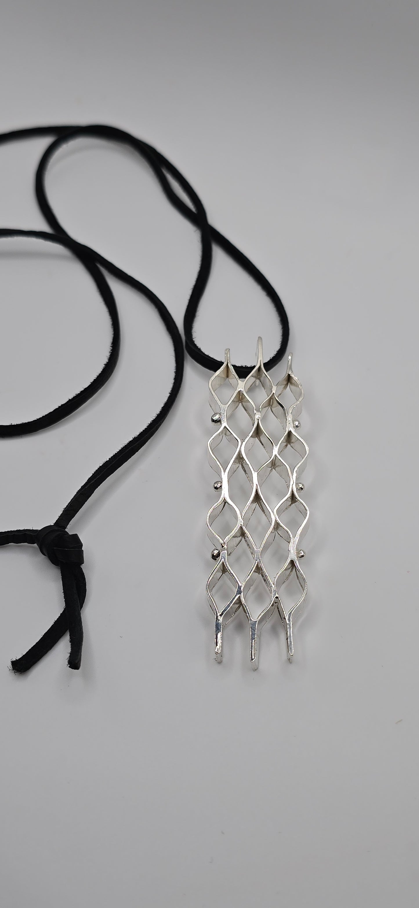 NYC Wavy Grate Necklace in Sterling Silver
