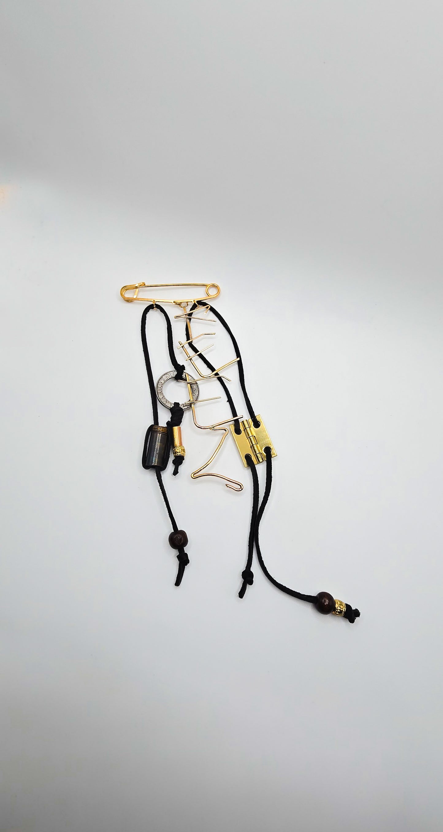 FEEL Brooch